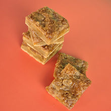 Load image into Gallery viewer, Peach Cobbler Blondies (8 pcs.)
